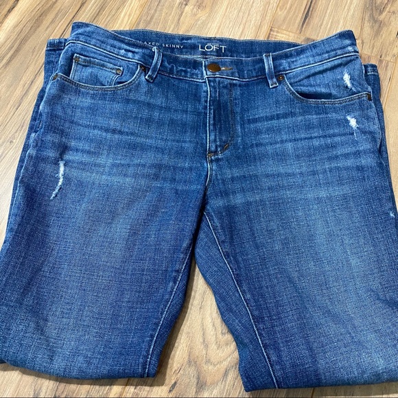 Loft Relaxed Skinny Distressed Jeans 29/8P - Picture 5 of 11